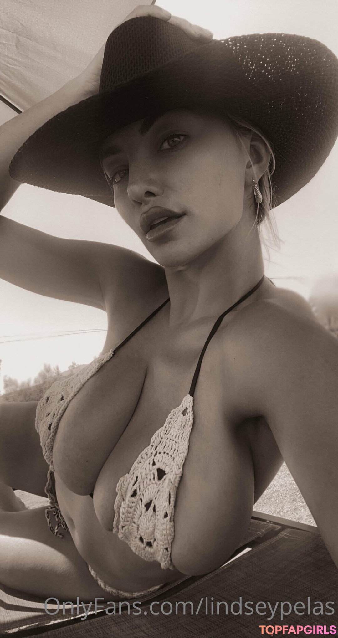 Nacktes geleaktes OnlyFans-Foto von Lindsey Pelas #644