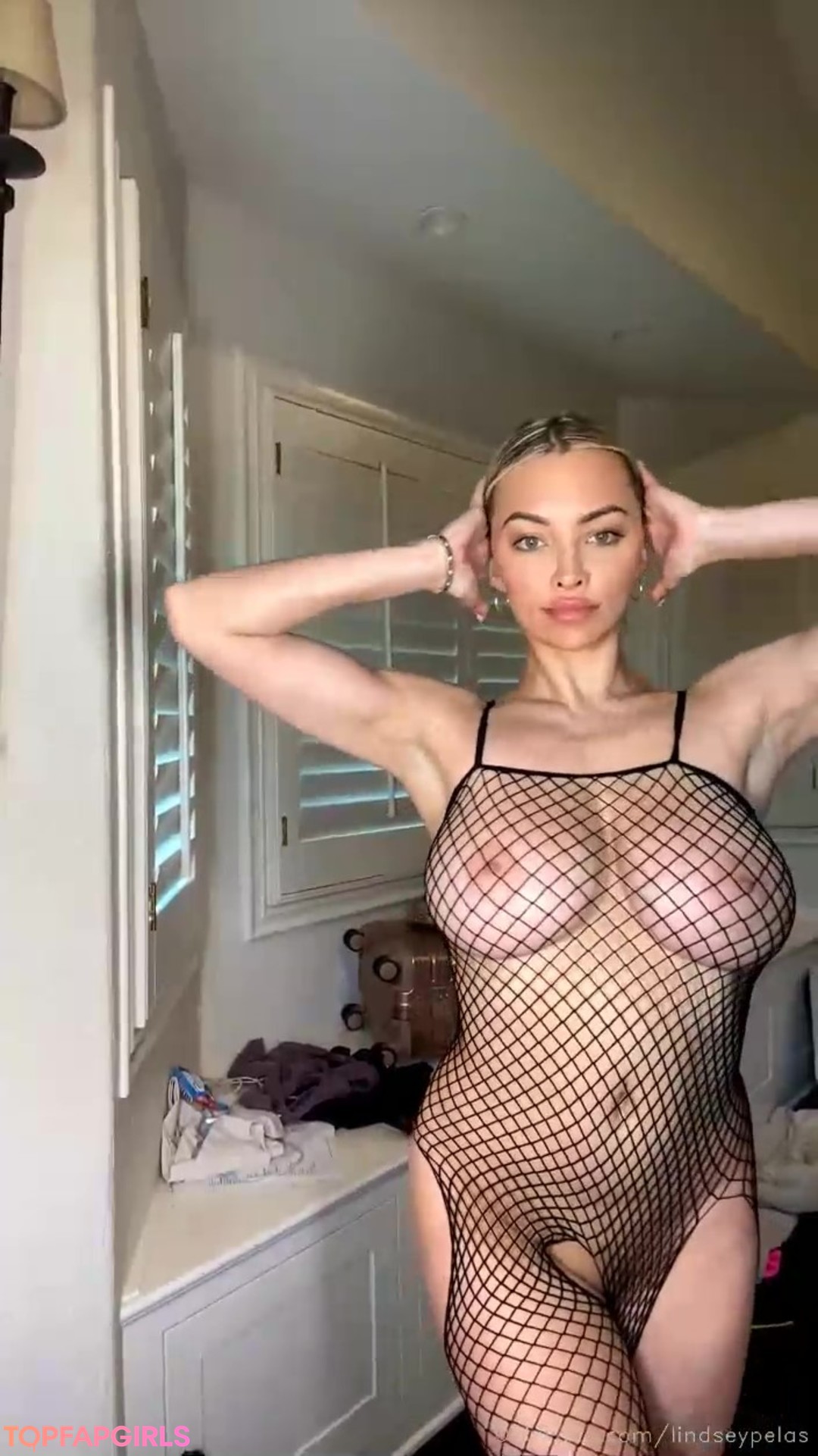 Nacktes geleaktes OnlyFans-Foto von Lindsey Pelas #650
