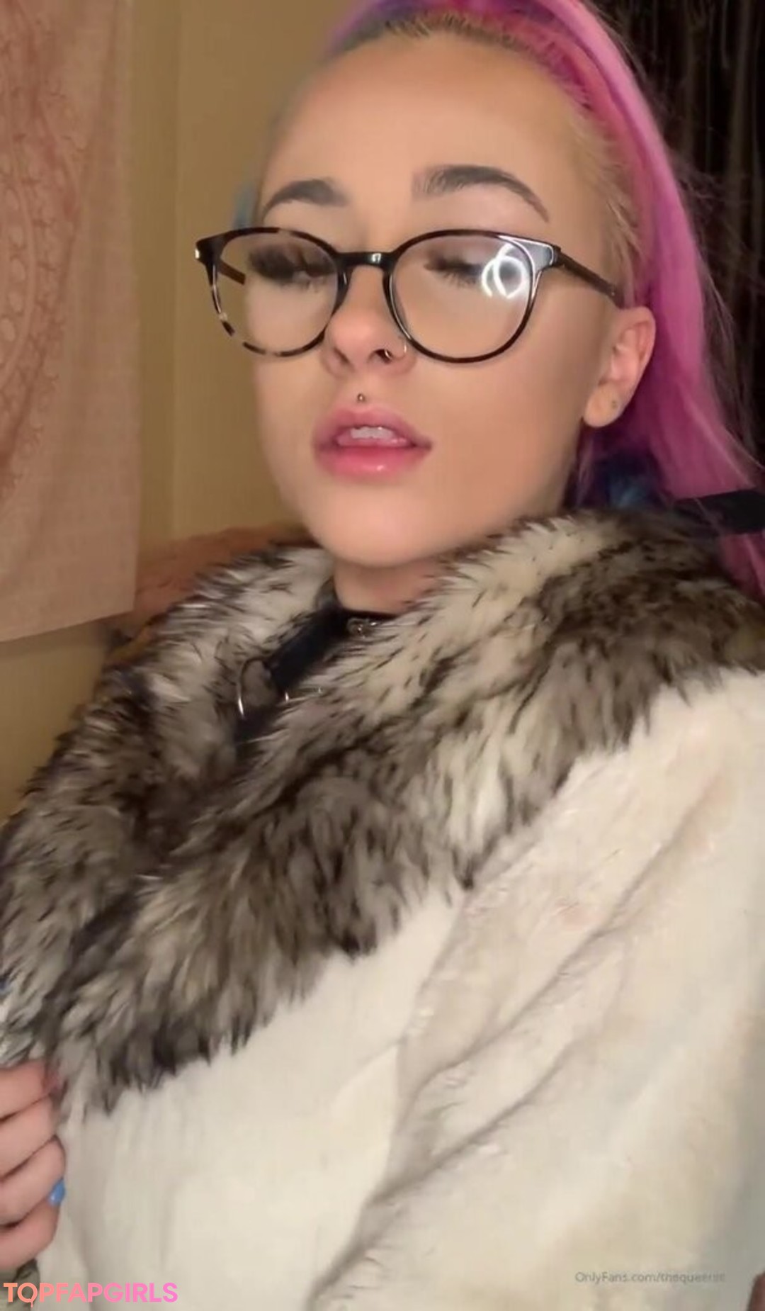 Nacktes geleaktes OnlyFans-Foto von Thequeenie #240