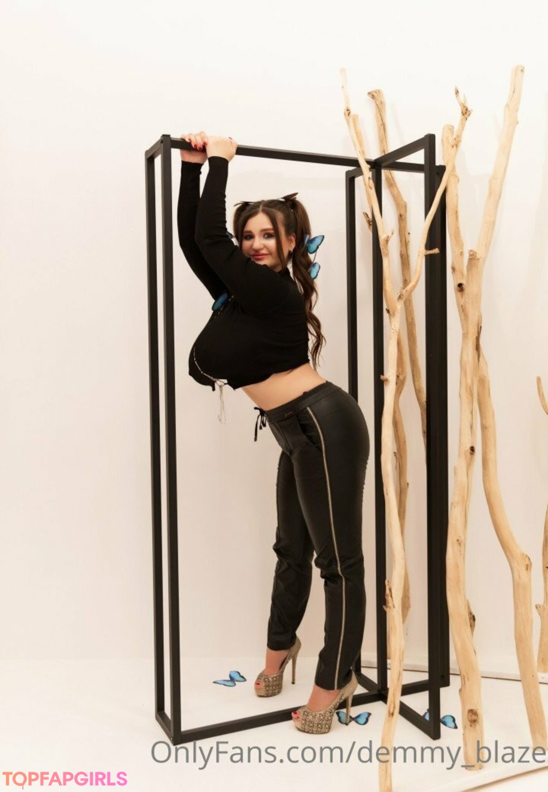 Nacktes geleaktes OnlyFans-Foto von Demmy Blaze #242