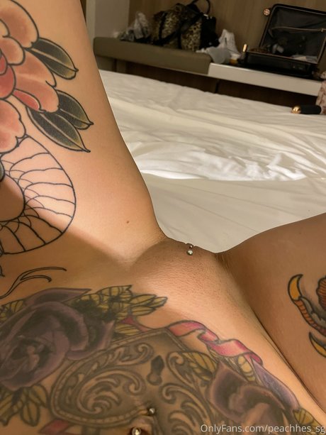 Nacktes geleaktes OnlyFans-Foto von Peachhes Sg
