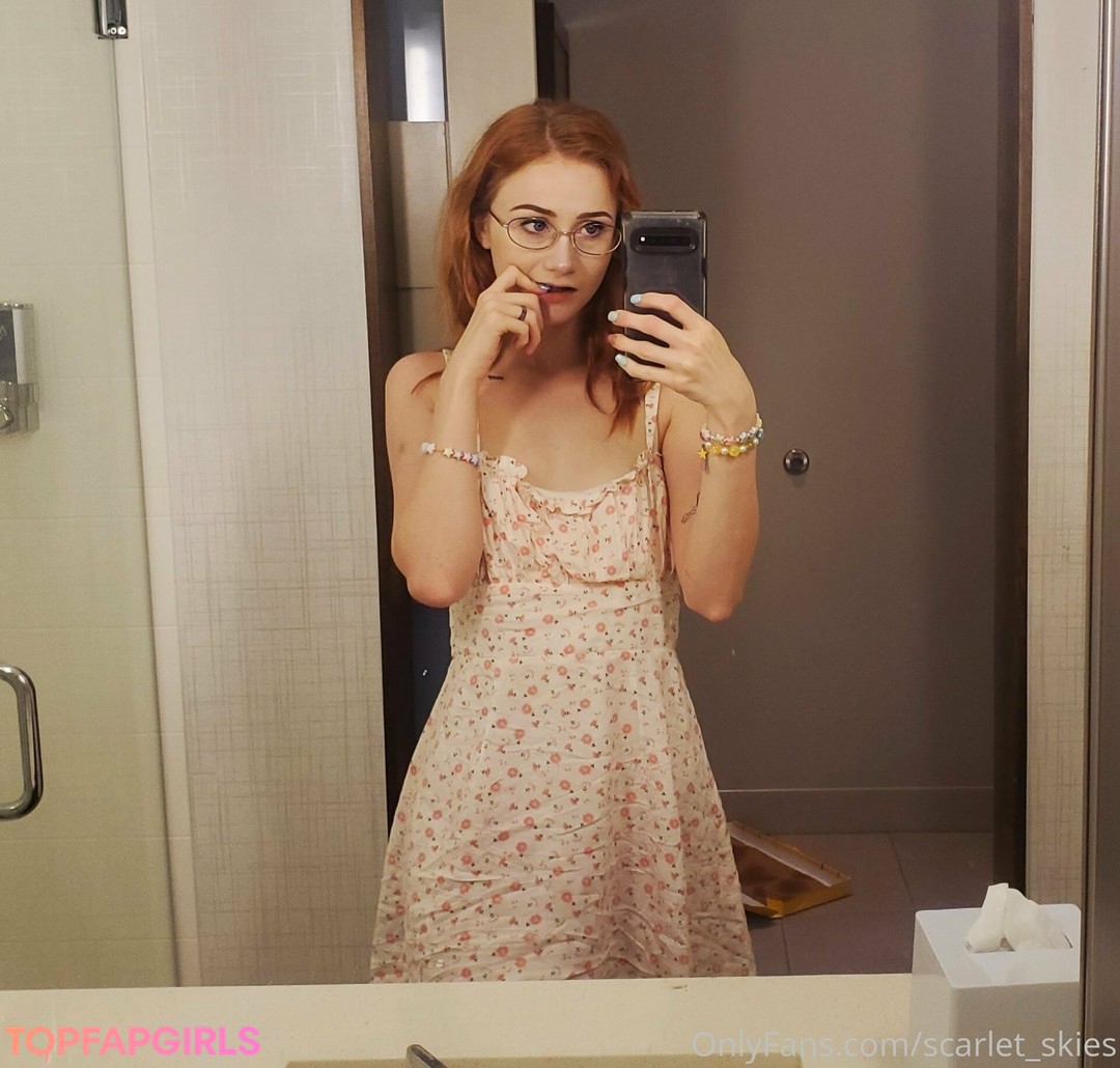 Nacktes geleaktes OnlyFans-Foto von Scarlet Skies #140