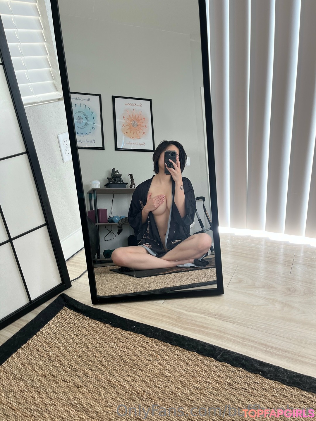 Nacktes geleaktes OnlyFans-Foto von Womanwearingred #212