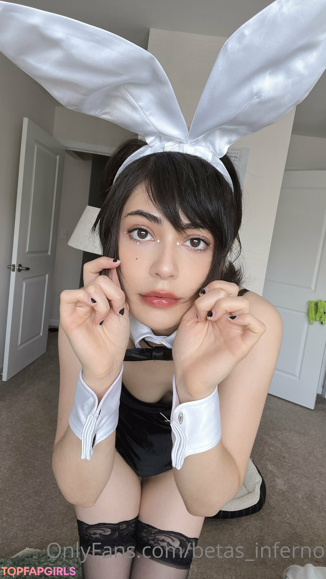 Nacktes geleaktes OnlyFans-Foto von Betas Inferno #619