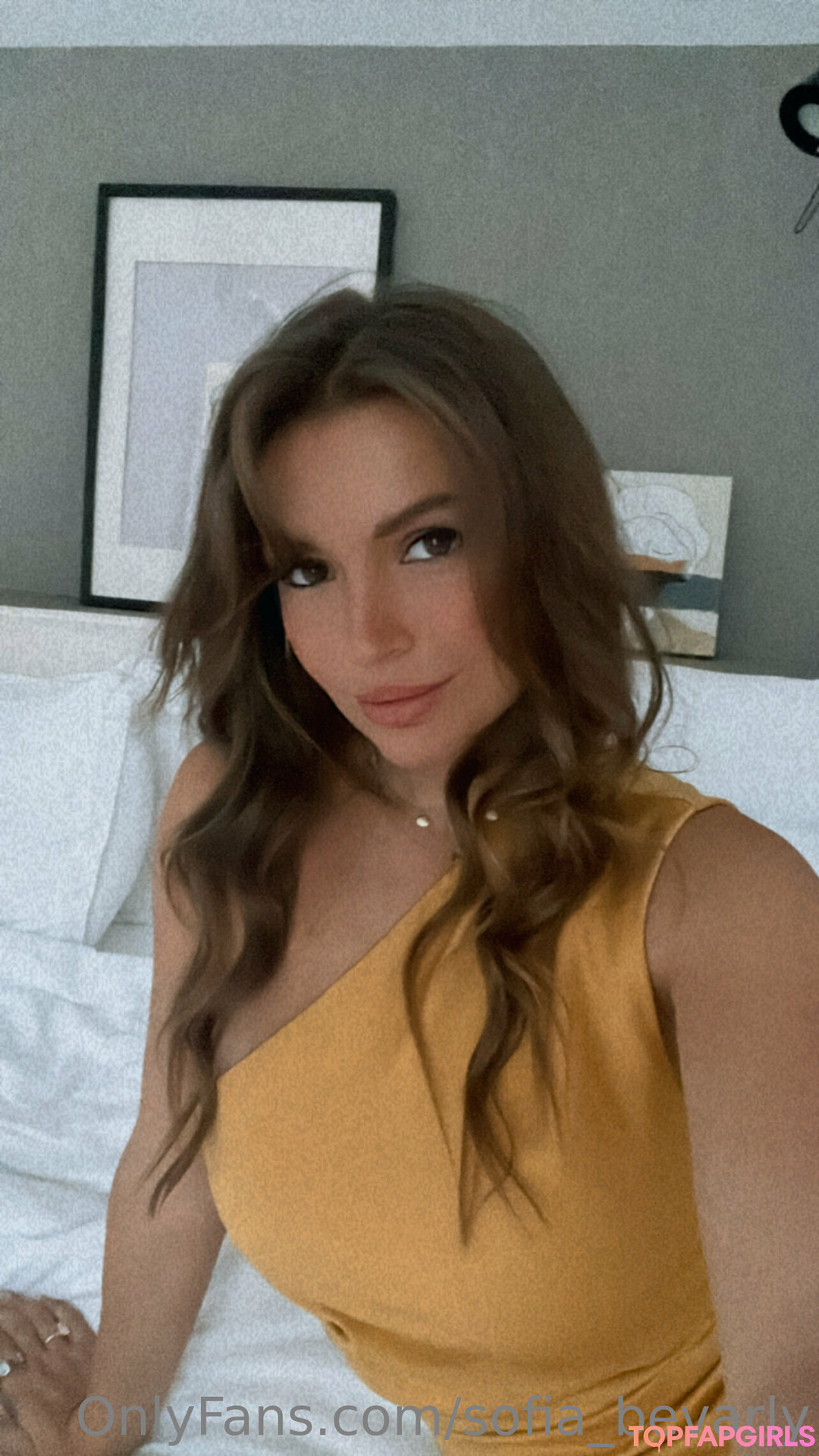 Nacktes geleaktes OnlyFans-Foto von Sofia Bevarly #10