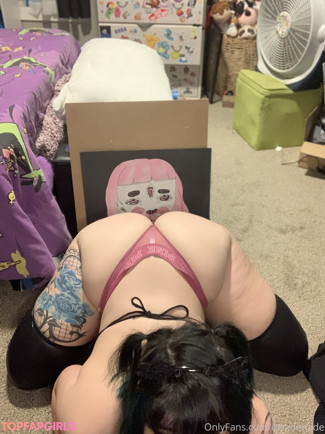 Nacktes geleaktes OnlyFans-Foto von Invader Jade #128