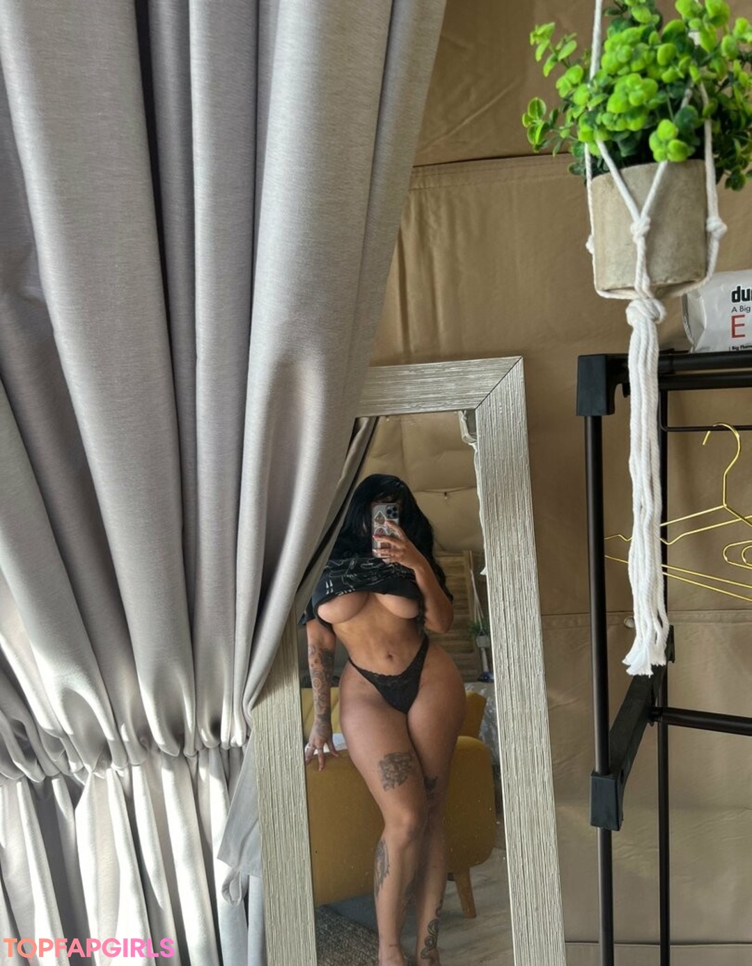 Nacktes geleaktes OnlyFans-Foto von Emily Cheree #844