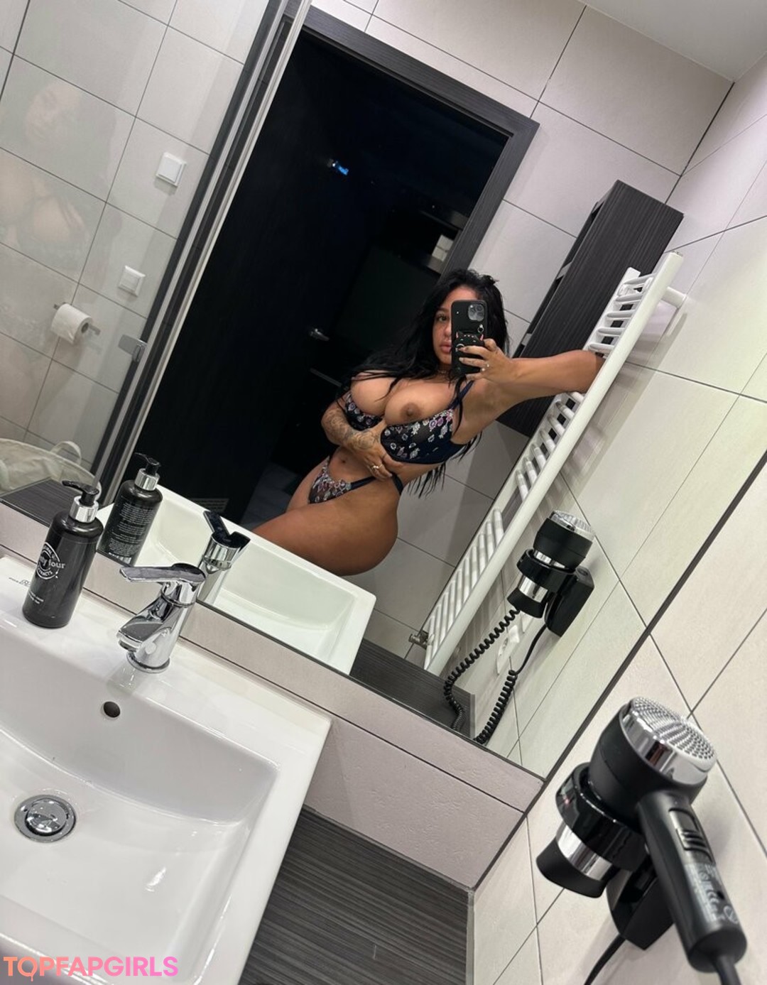 Nacktes geleaktes OnlyFans-Foto von Emily Cheree #936