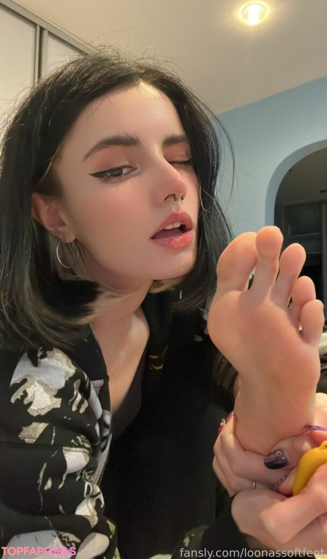 Nacktes geleaktes OnlyFans-Foto von Loona #1242
