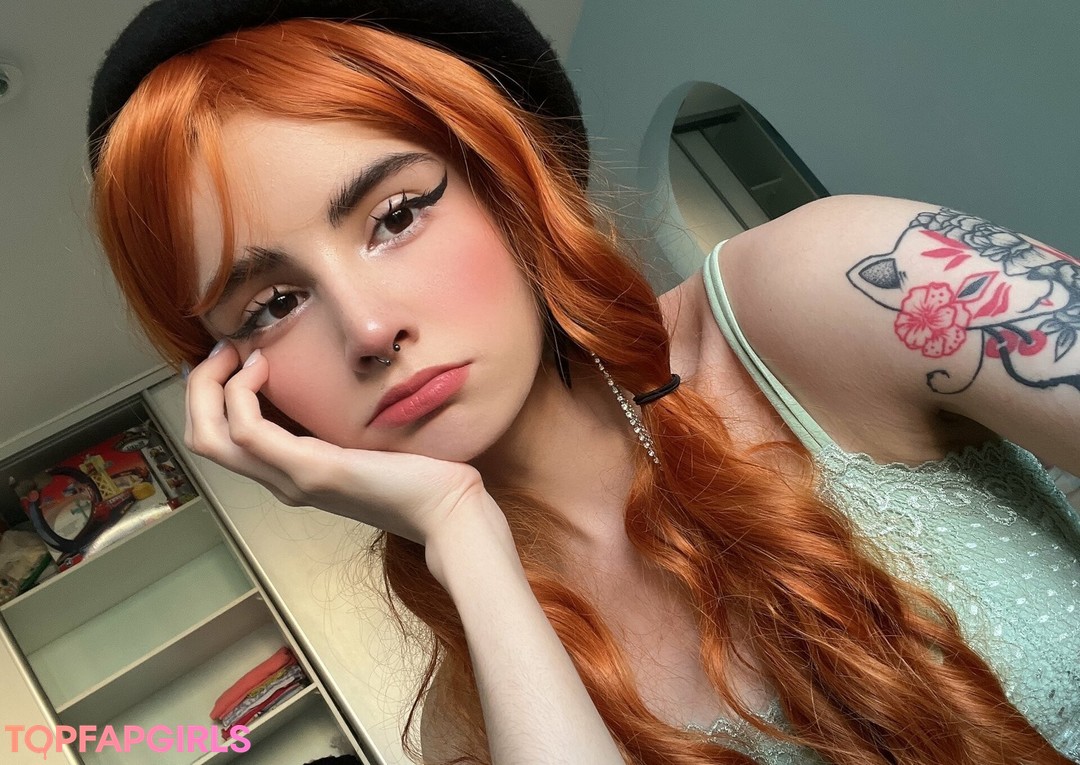 Nacktes geleaktes OnlyFans-Foto von Loona #413