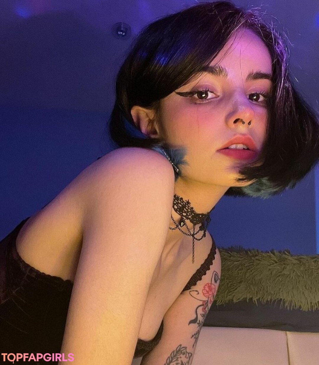 Nacktes geleaktes OnlyFans-Foto von Loona #420