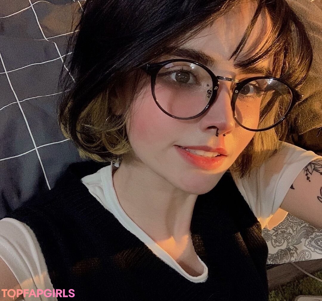 Nacktes geleaktes OnlyFans-Foto von Loona #456