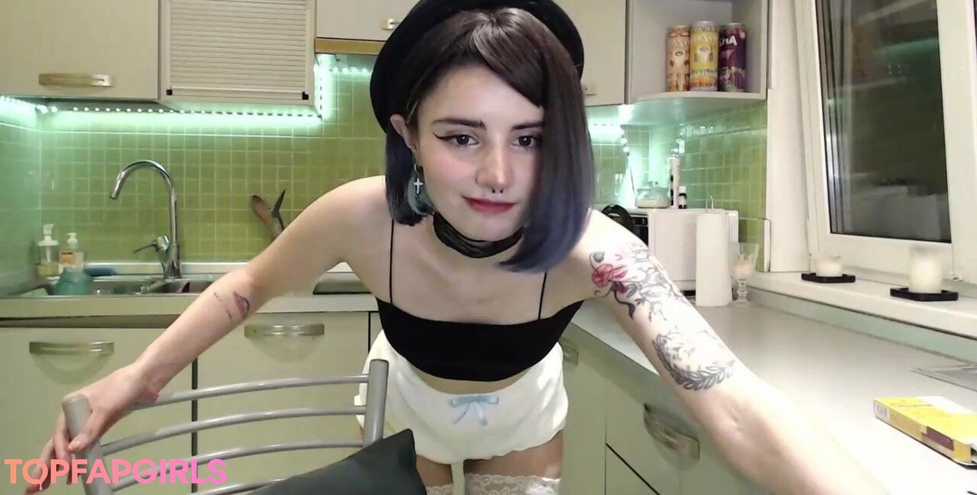 Nacktes geleaktes OnlyFans-Foto von Loona #890