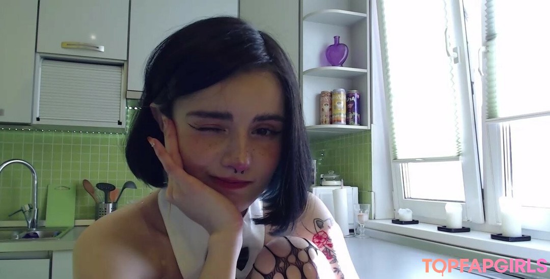 Nacktes geleaktes OnlyFans-Foto von Loona #931