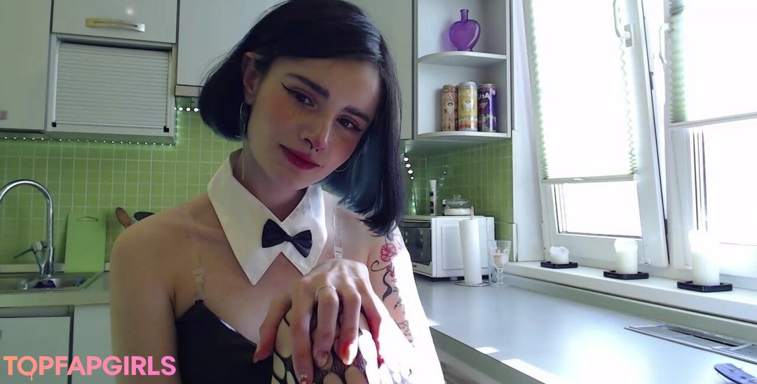 Nacktes geleaktes OnlyFans-Foto von Loona #970