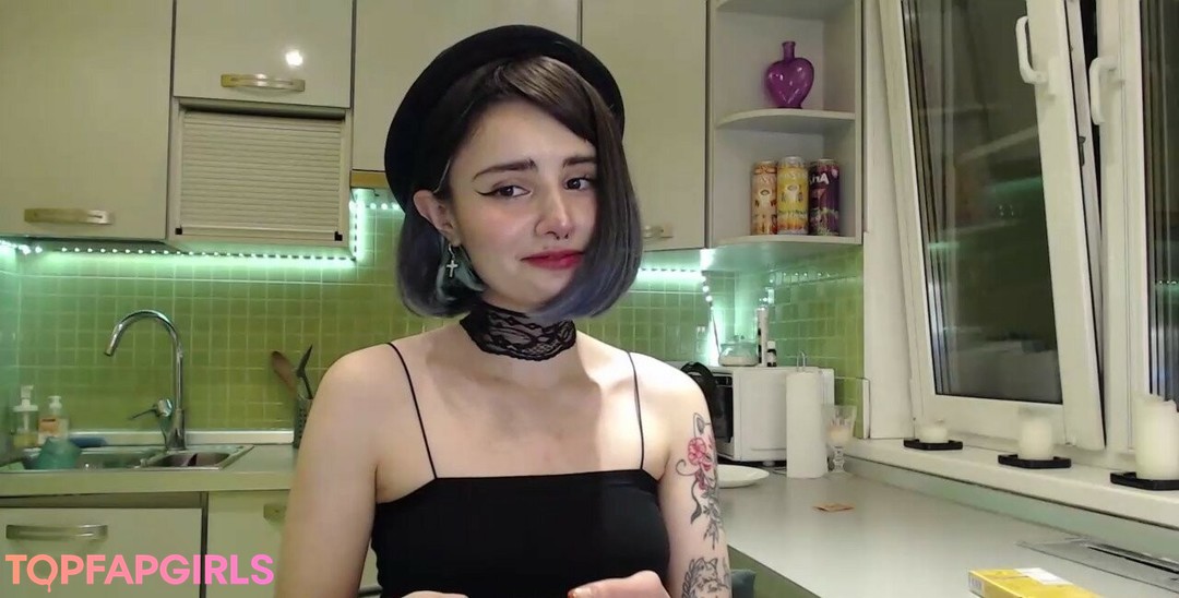Nacktes geleaktes OnlyFans-Foto von Loona #992