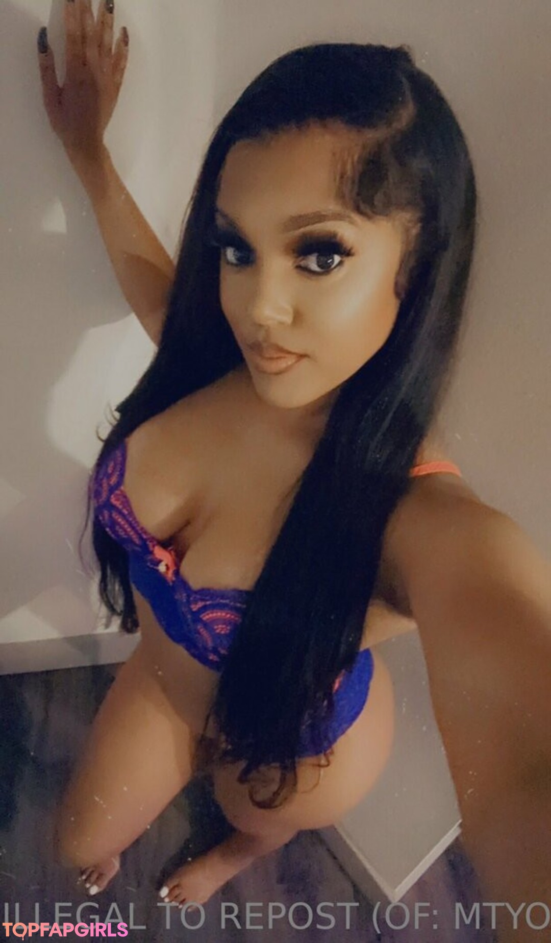 Nacktes geleaktes OnlyFans-Foto von Lola Teases #104