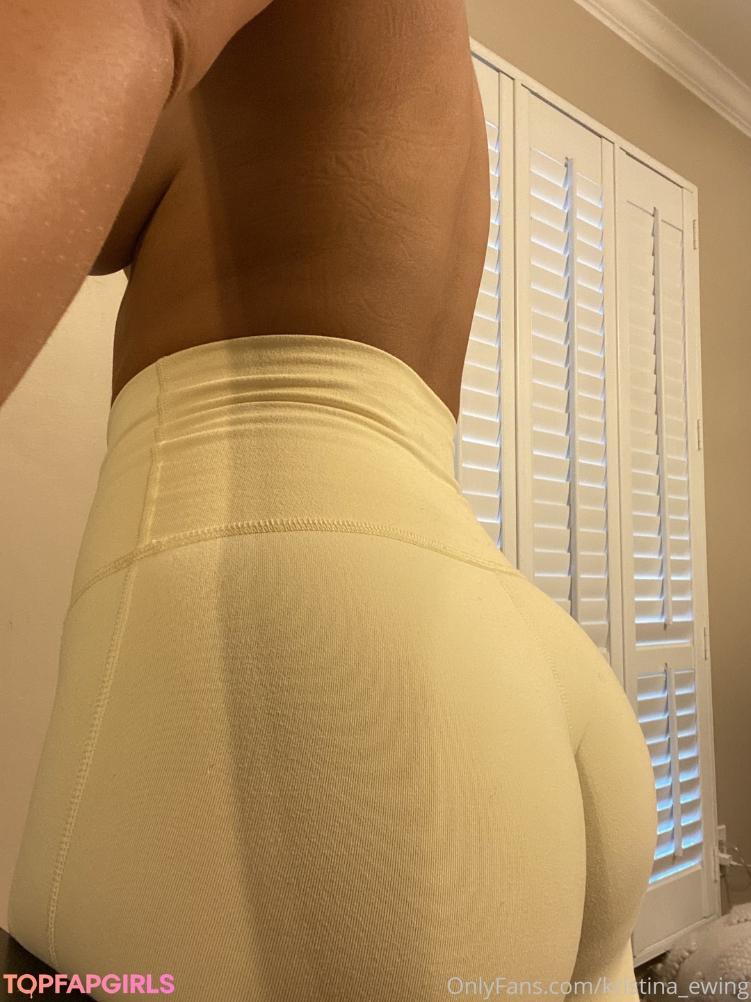 Nacktes geleaktes OnlyFans-Foto von Kristina Ewing #2