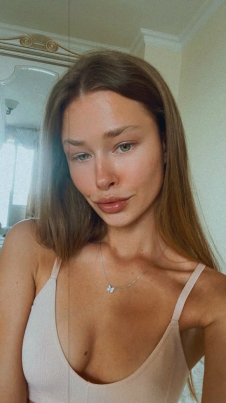 Nacktes geleaktes OnlyFans-Foto von Goddess Oksanafedorova