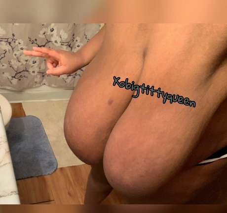 Nacktes geleaktes OnlyFans-Foto von Xobigtittyqueen
