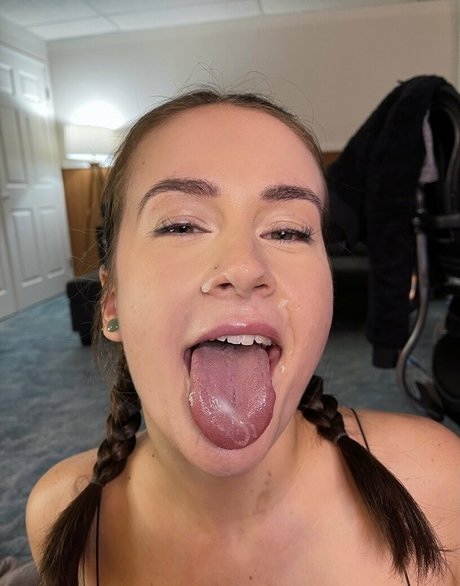 Nacktes geleaktes OnlyFans-Foto von Kittenkyra