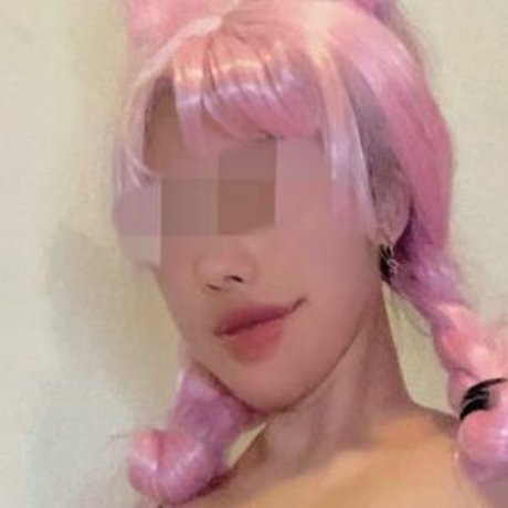 Nacktes geleaktes OnlyFans-Foto von Petbunny