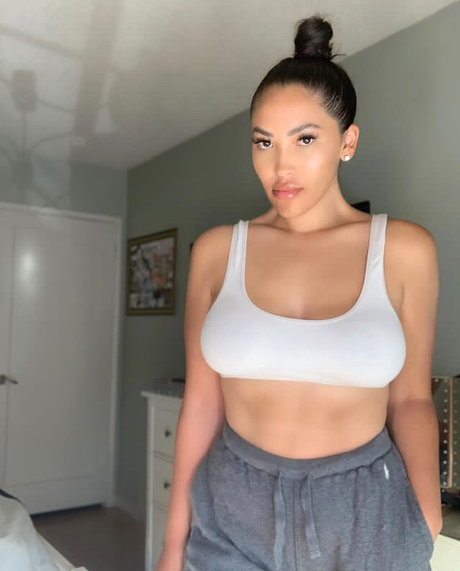 Nacktes geleaktes OnlyFans-Foto von Kaitlyn Oconor