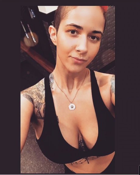 Nacktes geleaktes OnlyFans-Foto von Jessica