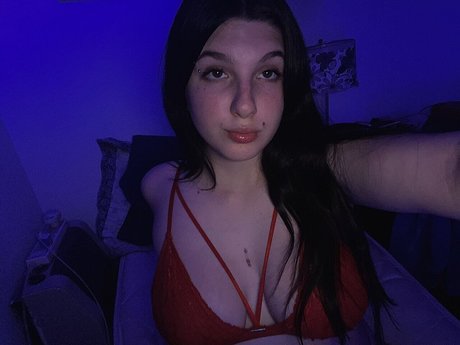 Nacktes geleaktes OnlyFans-Foto von Azuleish