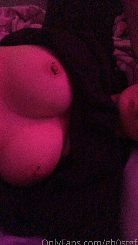 Ghostgrlfrnd