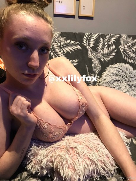 Nacktes geleaktes OnlyFans-Foto von Xxlilyfox