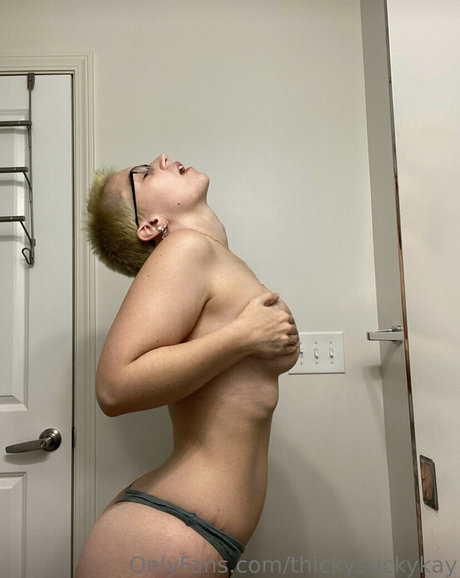 Nacktes geleaktes OnlyFans-Foto von Mama Claxton