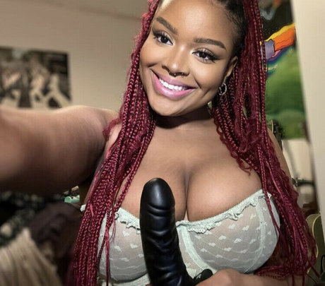Nacktes geleaktes OnlyFans-Foto von Hell0kittyevie