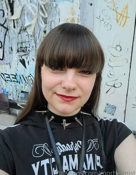 Nacktes geleaktes OnlyFans-Foto von Morbidmist