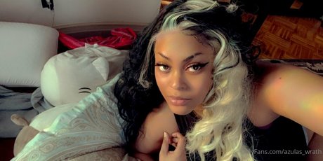 Nacktes geleaktes OnlyFans-Foto von Azulaswrath