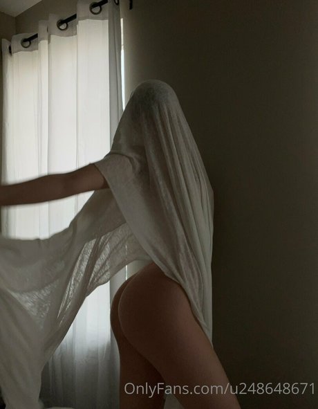 Nacktes geleaktes OnlyFans-Foto von Nerushimav