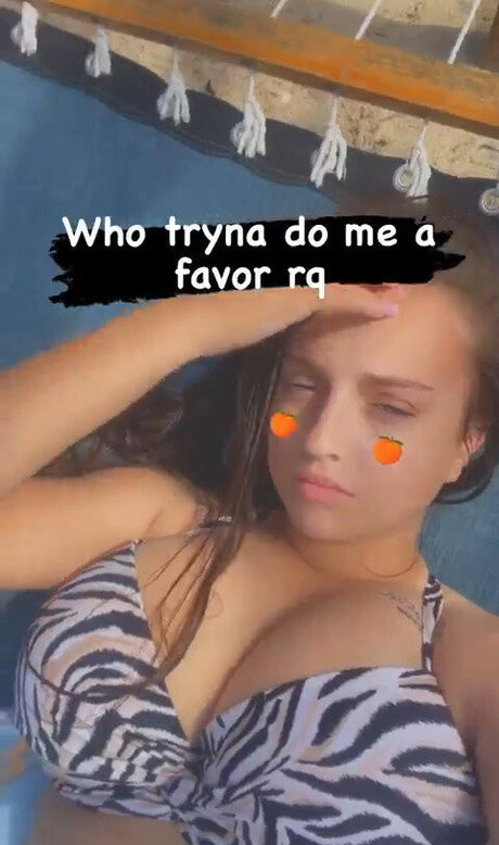 Nacktes geleaktes OnlyFans-Foto von Brooke Mattson