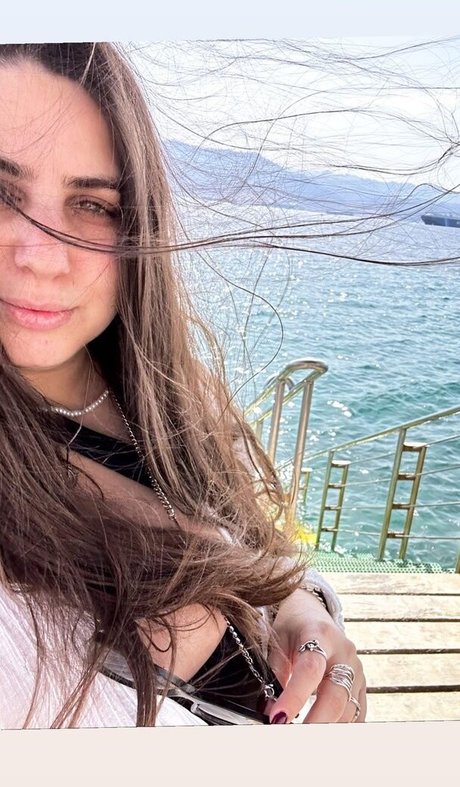 Nacktes geleaktes OnlyFans-Foto von Sapir Sol