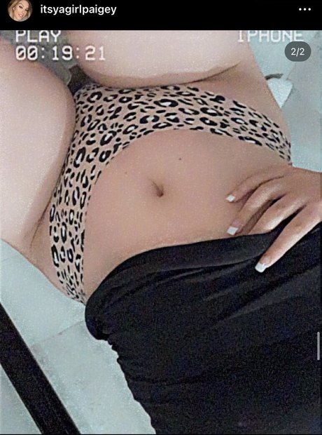 Nacktes geleaktes OnlyFans-Foto von Itsyagirlpaigey