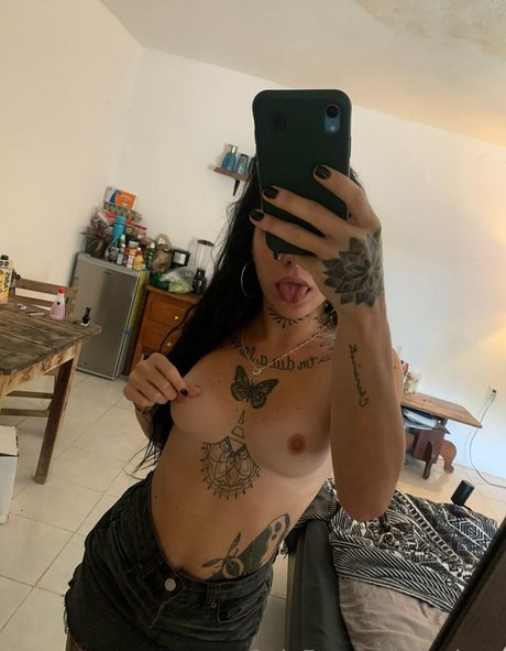 Nacktes geleaktes OnlyFans-Foto von Carolina Guemes