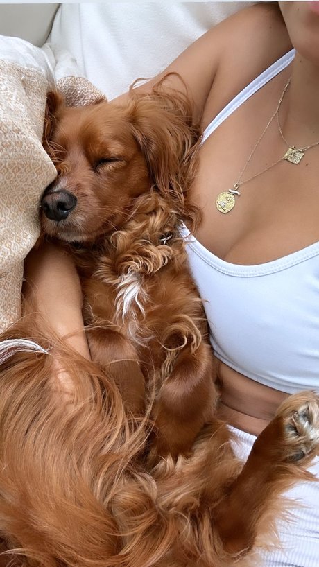 Nacktes geleaktes OnlyFans-Foto von Brooke Blurton
