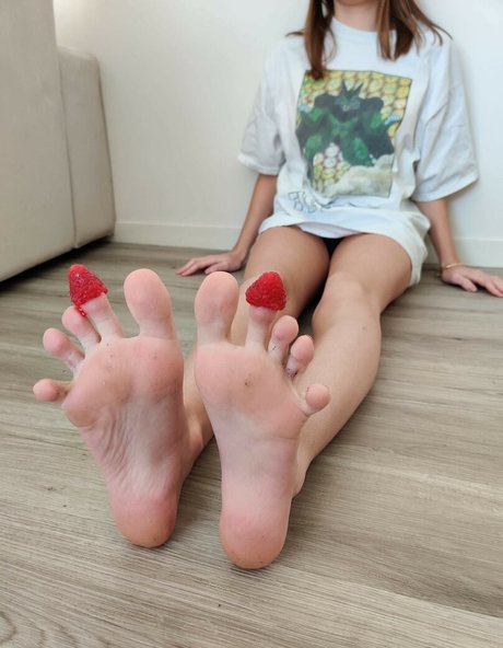 Nacktes geleaktes OnlyFans-Foto von Alicefrenchfeet