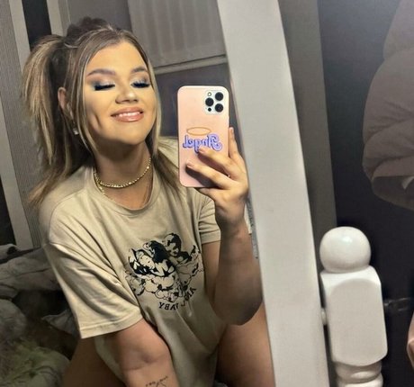 Molly Georgia Leach