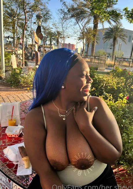 Nacktes geleaktes OnlyFans-Foto von Hersheys