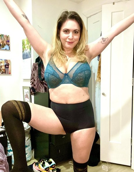 Lindsaymariefelton