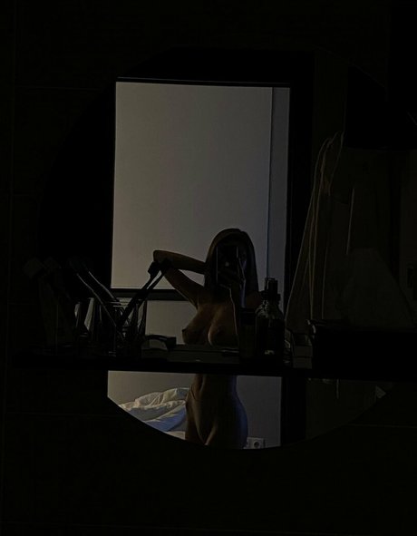 Nacktes geleaktes OnlyFans-Foto von Anna Dubowick