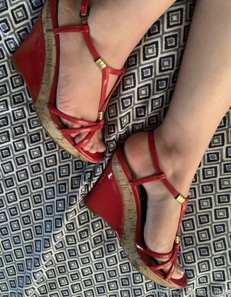 Nacktes geleaktes OnlyFans-Foto von Latinafeetj