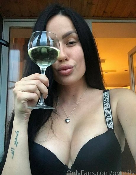 Nacktes geleaktes OnlyFans-Foto von Omglily