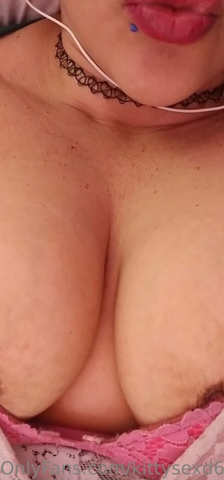 Nacktes geleaktes OnlyFans-Foto von Kittysexd69
