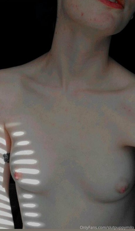 Nacktes geleaktes OnlyFans-Foto von Slutpuppymilo